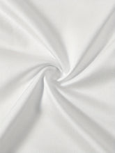 Load image into Gallery viewer, Men’s Geometric Appliqué Crew-Neck T-Shirt
