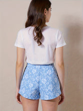 Load image into Gallery viewer, Jacquard Floral Elastic Waist Shorts
