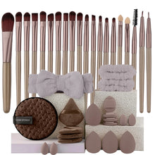 Load image into Gallery viewer, Makeup Brushes Set Premium Synthetic Kabuki Foundation Concealers Powder Blush Blending Face Eye Shadows Brush Set
