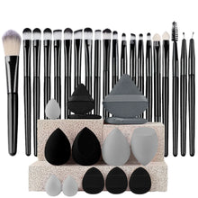 Load image into Gallery viewer, Makeup Brushes Set Premium Synthetic Kabuki Foundation Concealers Powder Blush Blending Face Eye Shadows Brush Set
