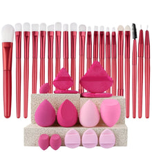 Load image into Gallery viewer, Makeup Brushes Set Premium Synthetic Kabuki Foundation Concealers Powder Blush Blending Face Eye Shadows Brush Set
