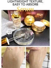 Load image into Gallery viewer, Collagen Whitening Moisture Care Set
