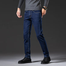 Load image into Gallery viewer, Men’s Retro Washed Loose-Fit Jeans
