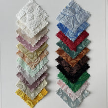 Load image into Gallery viewer, Wholesale Stocklot Cheap Price Factory Direct Hotsale Woven Polyester Floral Jacquard in Stock Fabric for Making Women Dresses
