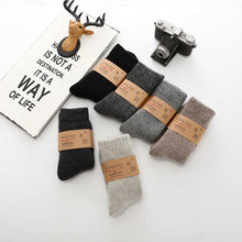 Load image into Gallery viewer, Super Thick Merino Winter Socks
