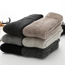 Load image into Gallery viewer, Super Thick Merino Winter Socks
