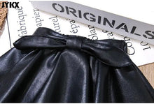 Load image into Gallery viewer, Girls' Skirts Leather Skirts Autumn And Winter Children's Outer Short Skirts Pleated Skirts Winter 2023 New Pu Skirts
