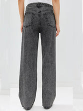 Load image into Gallery viewer, High Waist Plus Size Denim Jeans
