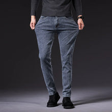 Load image into Gallery viewer, Men’s Retro Washed Loose-Fit Jeans
