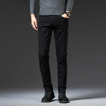 Load image into Gallery viewer, Men’s Retro Washed Loose-Fit Jeans
