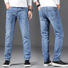 Load image into Gallery viewer, Men’s Retro Washed Loose-Fit Jeans
