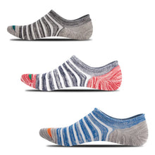 Load image into Gallery viewer, Breathable Non Slip Low Cut Socks
