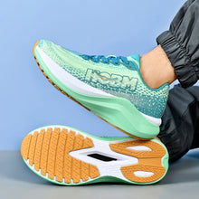 Load image into Gallery viewer, Men’s Lightweight Professional Running Shoes
