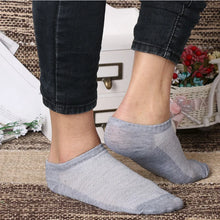 Load image into Gallery viewer, Breathable Low Cut Sport Socks
