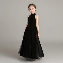 Load image into Gallery viewer, Elegant Sleeveless Princess Evening Dress

