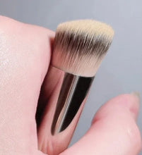 Load image into Gallery viewer, Makeup Brushes Foundation Concealer Angled Seamless Cover Synthetic Dark Circle Liquid Cream Cosmetics Contour Brush Beauty Tool
