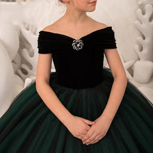 Load image into Gallery viewer, Green Tulle Girls Prom Gown
