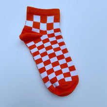 Load image into Gallery viewer, Unisex Korean Checkerboard Ankle Socks
