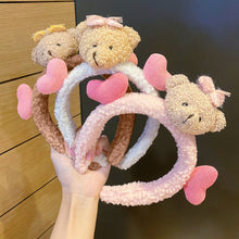 Load image into Gallery viewer, Wash the face hair band female autumn and winter net red 2021 new dressing mask headband hair bundle can love plush hair card
