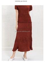 Load image into Gallery viewer, Flowy Pleated Chiffon Maxi Skirt
