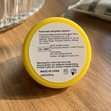 Load image into Gallery viewer, Nail Polish Remover Pads Fruit Flavor Eyelash Glue Cleaning Wipes Disposable Boxed Gel Polish Remover Cotton Pads Wipes

