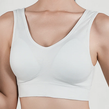 Load image into Gallery viewer, Women Breathable Sports Bra Absorb Sweat Shockproof Padded Gym Running Fitness Double Layer Seamless Yoga Sports Bras Underwear
