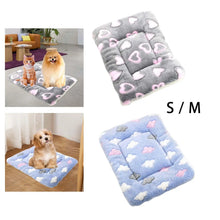 Load image into Gallery viewer, Dog Bed Mat Cat Bed Mat, Pet Bed Mat, Heated Fleece Blanket, Pet Mat
