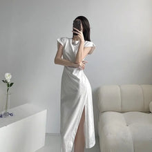 Load image into Gallery viewer, Chic Minimalist White Midi Dress
