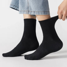 Load image into Gallery viewer, Plus Size Cotton Crew Socks
