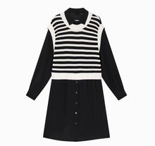 Load image into Gallery viewer, Floral Jacquard Knit Pullover Sweater
