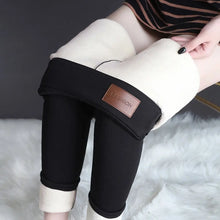 Load image into Gallery viewer, Push Up Warm Fleece Lined Thermal Slim Thicken High Waist Women Leggings Lambwool Pants Hip Lifting Pants Fitness Leggings
