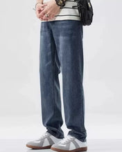 Load image into Gallery viewer, Light colored jeans for men
