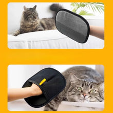 Load image into Gallery viewer, Pet Grooming Gloves Pet Hair Remover Brush Kitten Cleaning Glove Removing Dog Cat Hair From Sofa Carpet Clothes Pet Supplies﻿ ﻿
