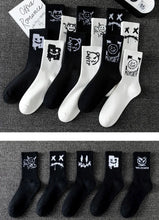 Load image into Gallery viewer, 10 pairs of men's sports socks, casual, breathable, and versatile. Ghost face graffiti personalized socks
