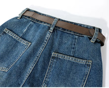 Load image into Gallery viewer, Summer 2026 Wide Leg Denim Pants For Women Ripped Three-quarter Length Jeans Woman High Quality Women's Jeans Women
