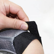 Load image into Gallery viewer, TPR Metal Needle Deshedding Glove
