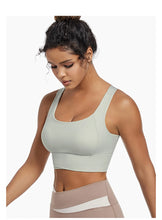 Load image into Gallery viewer, High Impact Sports Bras for Women High Support Padded Sports Bra Workout Fitness Crop Top for Women Racerback Bra for Yoga
