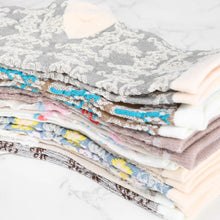 Load image into Gallery viewer, Colorful Floral Calf Socks Set
