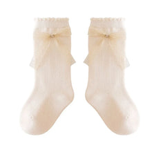 Load image into Gallery viewer, Princess Lace Bow Baby Socks
