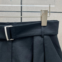 Load image into Gallery viewer, women's shorts New high waisted slim mini pants for summer 2026 linen blend casual shorts Belt decoration shorts women's pants
