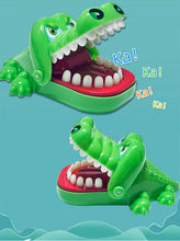 Load image into Gallery viewer, Crocodile Teeth Toys Alligator Biting Finger Dentist Classic Family Games Party Pranks Children's Lucky Game Decompression Toy
