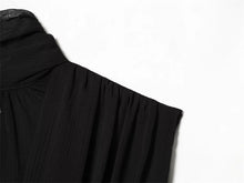 Load image into Gallery viewer, Women's Top 2026 New Spring Summer Fashion Black Sleeveless Pleated Top for Women Casaul Chic Women Top
