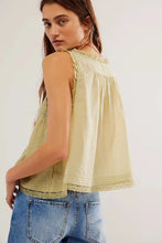 Load image into Gallery viewer, Sleeveless Tank Tops for Women Blouses Summer Boho Beach Wear 100%Cotton Splicing Lace Shirts Loose Casual Ladies Blusas Camis

