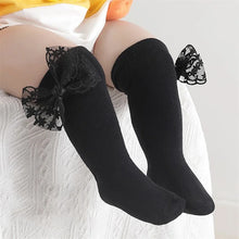 Load image into Gallery viewer, Baby Girl Lace Knee Socks
