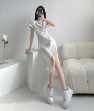Load image into Gallery viewer, Chic Minimalist White Midi Dress
