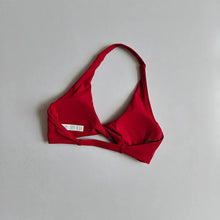 Load image into Gallery viewer, Sports Bra Women's Halter Neck Beautiful Back Push-up Chest-revealing Pilates Vest Training Yoga Wear Gym Running Fitness Bras
