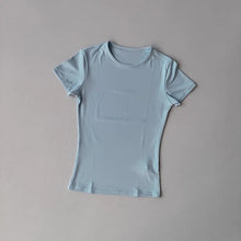 Load image into Gallery viewer, Women's Outdoor Sports Shirt Yoga Wear Fitness T-Shirt Quick Dry Running T-Shirt Workout Top Female Sportswear Exercise Clothing
