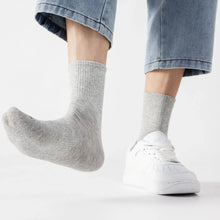 Load image into Gallery viewer, Plus Size Cotton Crew Socks
