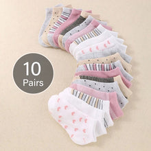 Load image into Gallery viewer, Adorable Kids Pattern Sock Set
