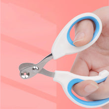 Load image into Gallery viewer, Circular hole Cat Nail Scissors Professional Pet Dog Nail Clippers Toe Claw Trimmer Pet Grooming Supplies Products for Small Dog
